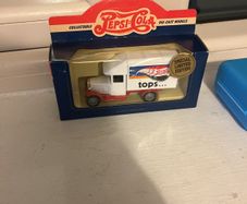 Pepsi cola diecast model van