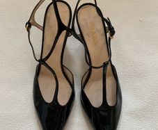 Genuine Prada shoes size 6.5