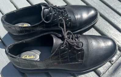 Clarks Black Lace Flats - Size UK 7 / EU41