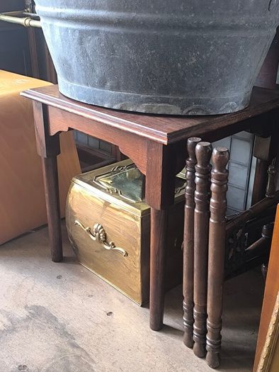 Retro, vintage, antiques - Lusk