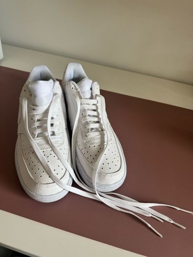 Nike Court Vision Low Runners