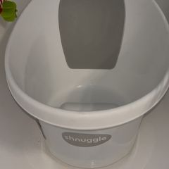 Shnuggle Baby Bath