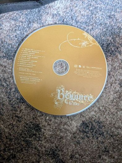 CDs eur 1 each no cases