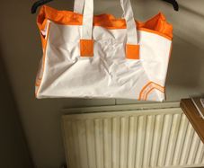 Beach bag /Make up bag Clarins