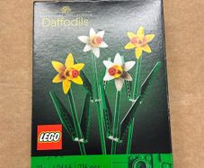Lego Daffodils 40646