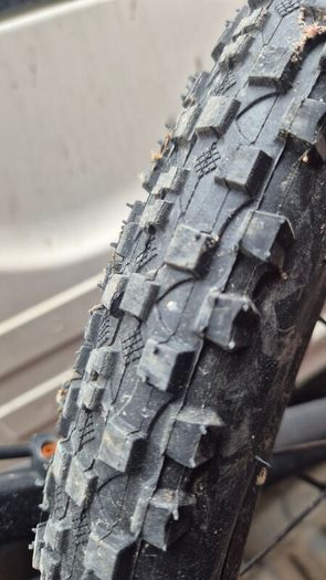 carrera valour mtb mountain bike