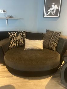 Black Cuddler & 4 Seater reduced to 250