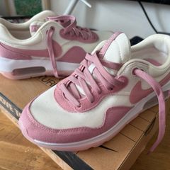 Nike Air Max Motif DH9388-102