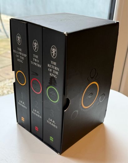 J.R.R. Tolkien The Lord of the Rings 3-Book Paperback Boxed Set with Slipcase (HarperCollins)