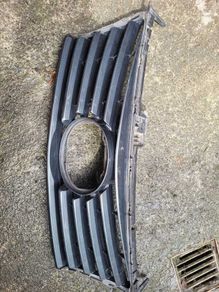 Lexus Is300h 2014 Front Grill