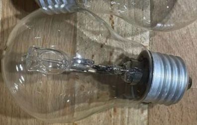 (Move out sell-see my other low priced ads) E27 Bulb