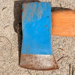 axe wood cutting