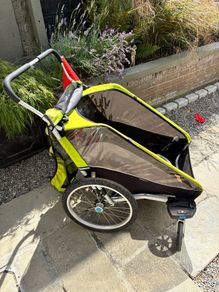 Thule Trailer Chariot Cross 2 (stored in shed at all times)