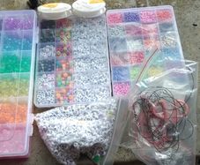 Bracelet and jewelry Making kit