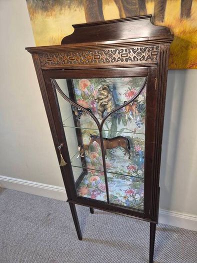 glass cabinet