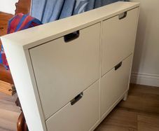 Shoe cupboard