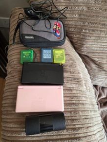 Nintendo DS Lite Bundle