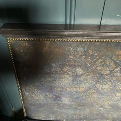 Banquette dining bench