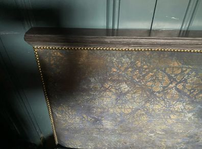 Banquette dining bench