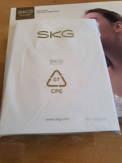 SKG neck massager
