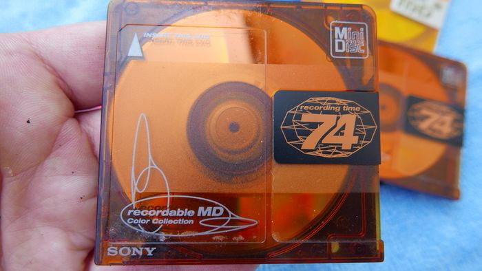 8 x Sony  Mini Discs MD 74 80 Bundle Lot