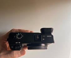 Sony A6400