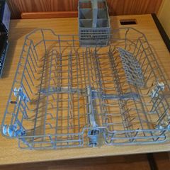 Dishwasher top tray & cutlery basket