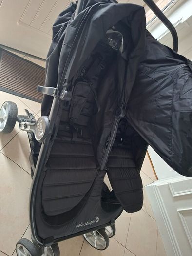 Baby jogger double buggy