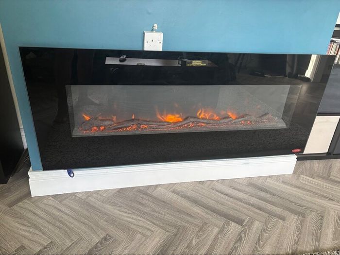 Stanley ARWH 140 model Electric wall heater