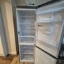 Samsung Freestanding Fridge Freezer Image 3