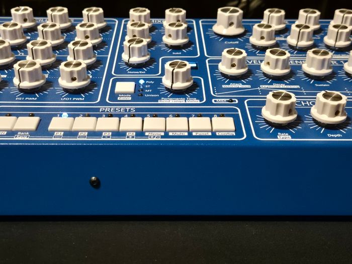 GS Music E7 Analog Poly Synth (Free Shipping)