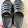 Ugg Slidders Image 3