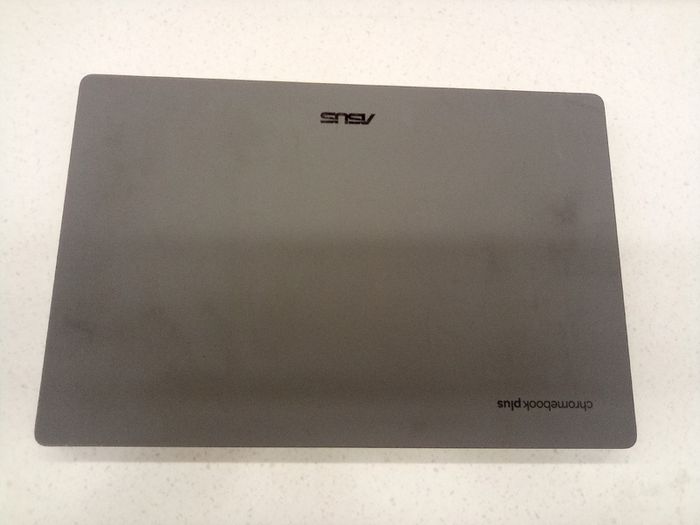 ASUS Chromebook Plus