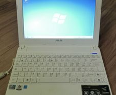 Asus Eee PC X101 10.1" / Intel Atom N2600 / 1GB / 32GB + bag and charger, works fine