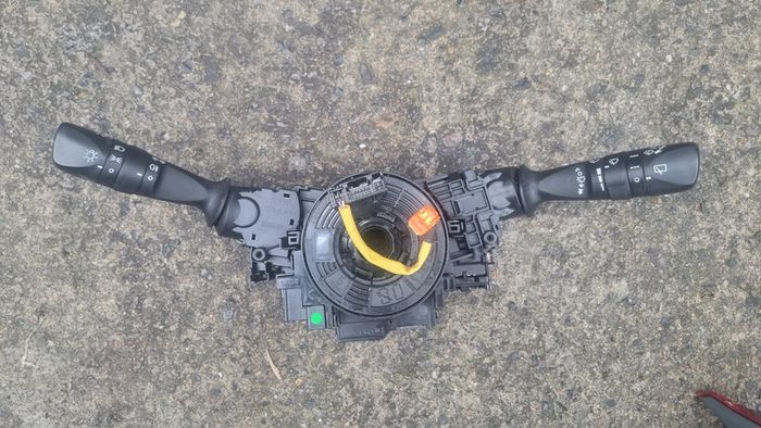 TOYOTA AURIS E18 Indicator Light Wiper Stalk Switch