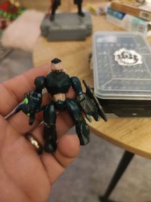 Mega Bloks Halo COVENANT HUNTER Figure Eva's Last Stand Set