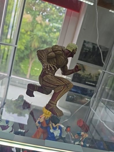 Pop Up Parade Attack on Titan Armoured Titan Reiner Figure