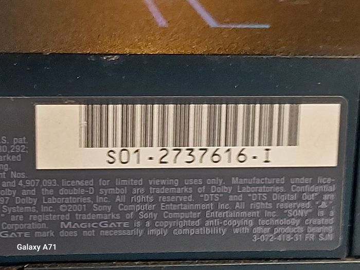 Playstation 2 Model SCPH-30003 R, Powers on and off, Opens and closes disk tray, Comes with power lead only