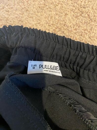 Pull& bear trousers/M