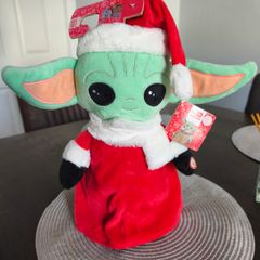 Baby Yoda toy brand new moves and makes sounds