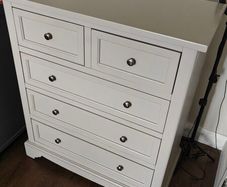 5 drawer chest (2 over 3)