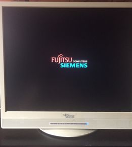 Fujitsu Siemens Monitor 19" LCD color