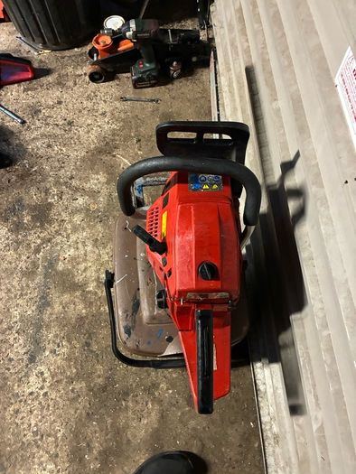 chainsaw