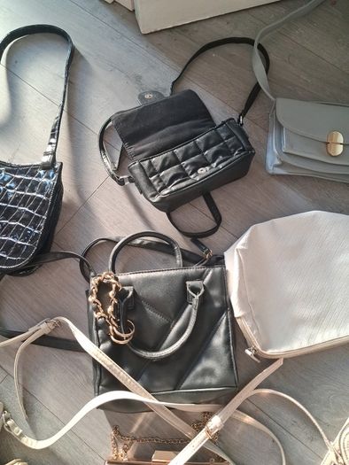 Loads bags free