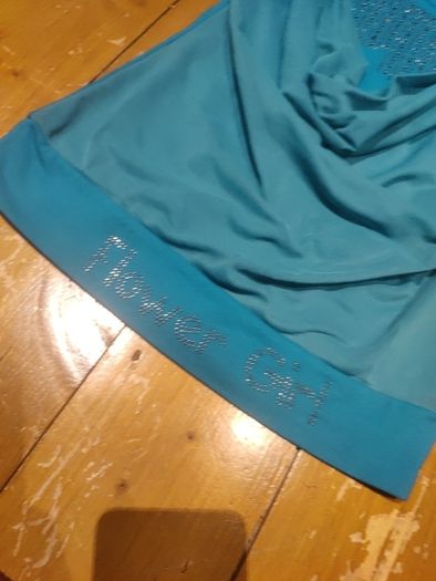 girls shirt