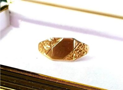 Vintage Gentlemans Signet Ring