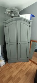 wardrobe