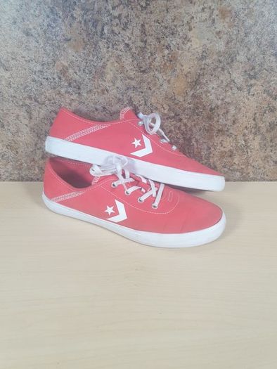 Converse canvas runners trainers Size UK 6 EU 40 womens mens juniors unisex