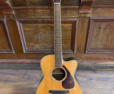 Yamaha acoustic fsx730sc