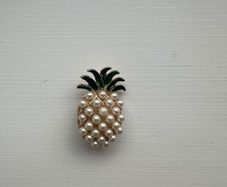 Pineapple Brooche
